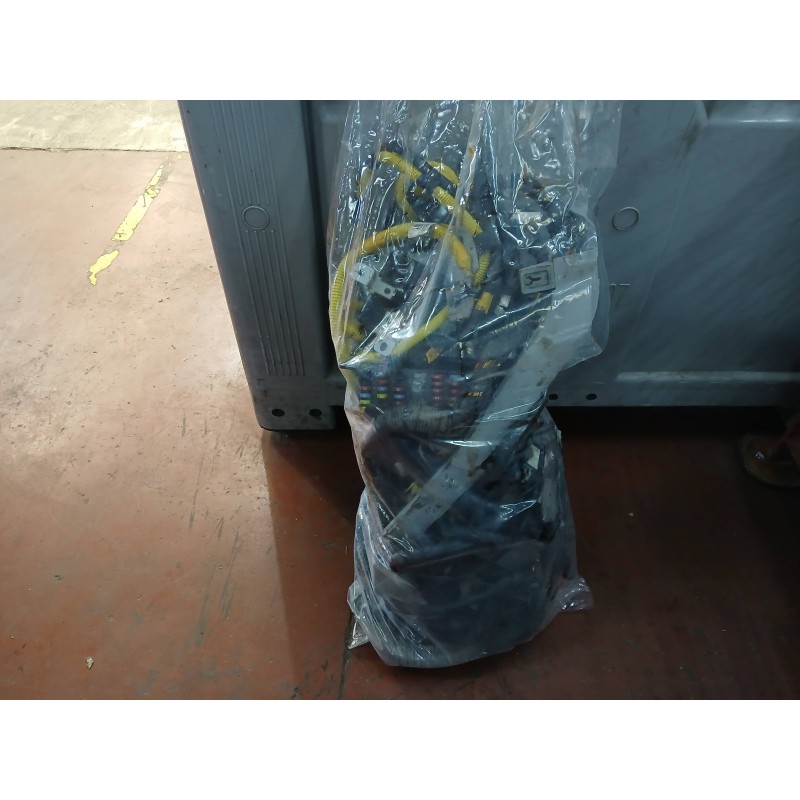 Recambio de instalacion electrica para hyundai h 1 2.5 turbodiesel cat referencia OEM IAM   