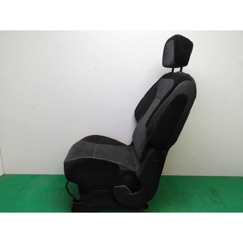 ASIENTO DELANTERO DERECHO