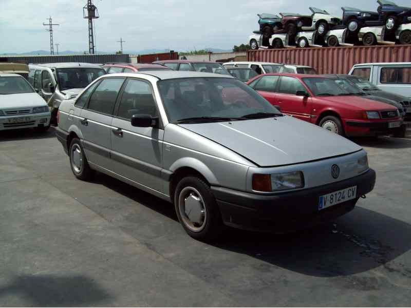 VOLKSWAGEN PASSAT BERLINA (312)