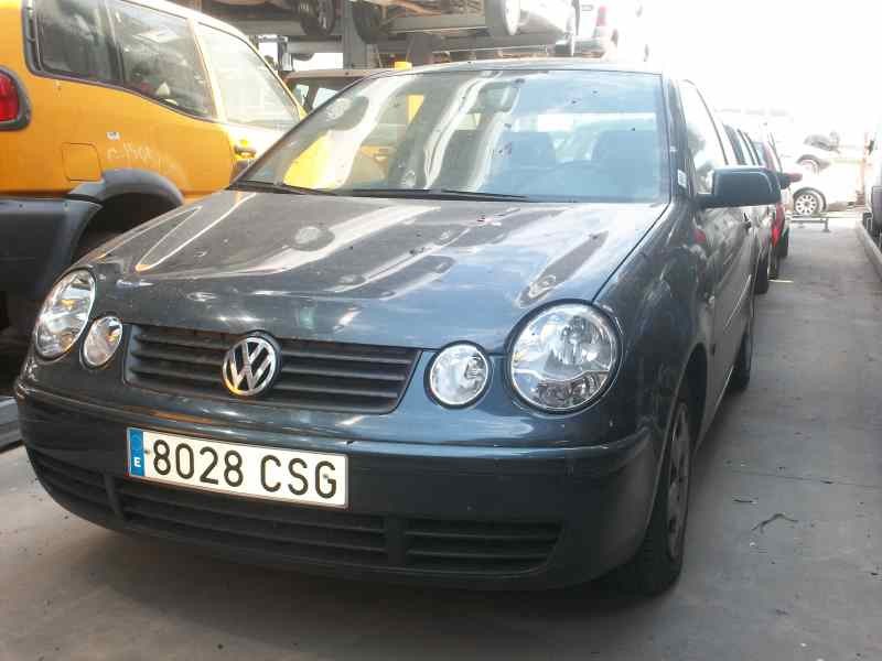 VOLKSWAGEN POLO (9N1)