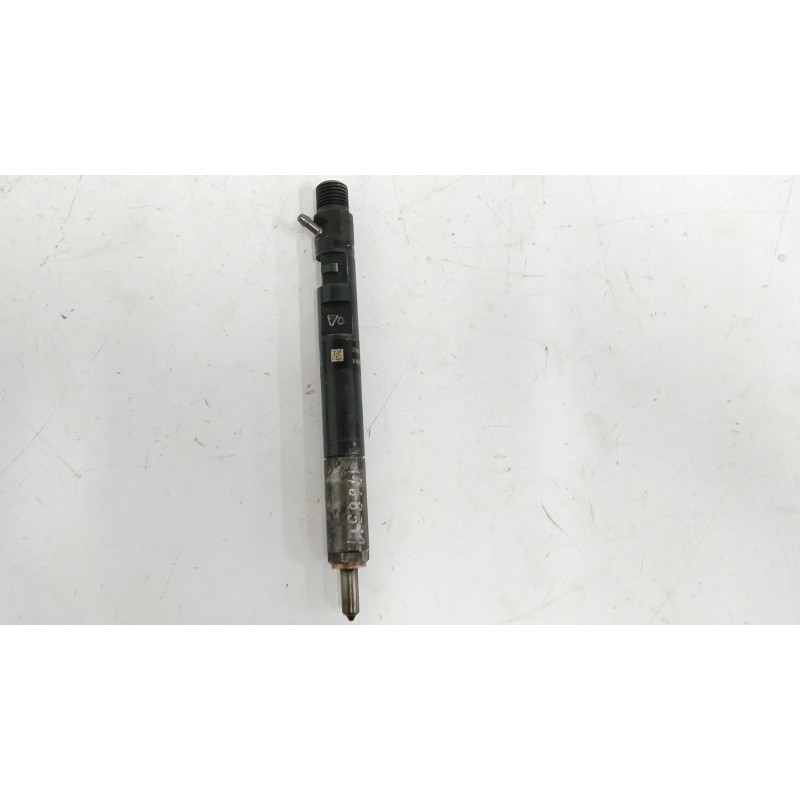 Recambio de inyector para hyundai terracan (hp) 2.9 crdi 4wd referencia OEM IAM 338004X800 EJBR02901D 338014X800