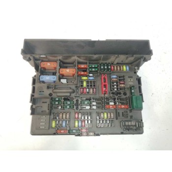 Recambio de caja reles / fusibles para bmw serie 3 berlina (e90) 335d referencia OEM IAM 61149119446  