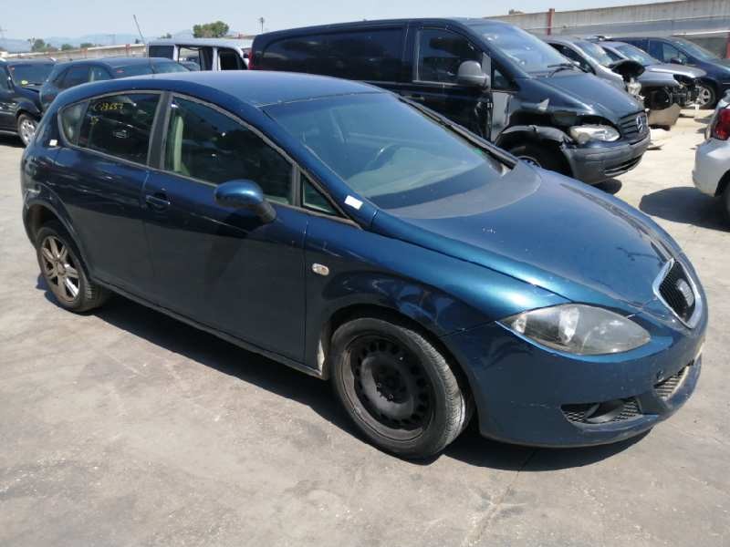 SEAT LEON (1P1)