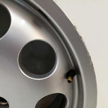 Recambio de llanta para audi a6 berlina (4b2) 2.5 tdi quattro referencia OEM IAM 4B0601025P 7JX16H2 ET45 