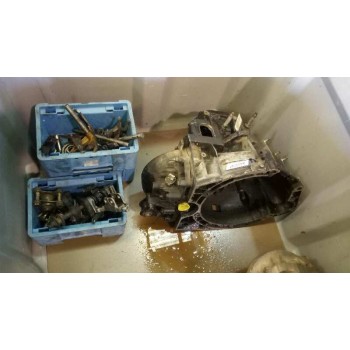 Recambio de despiece caja cambios para peugeot boxer caja abierta (rs3200)(330/350)(´02) 2.8 hdi referencia OEM IAM 20UM05  