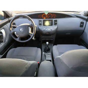 nissan primera berlina (p12) del año 2005