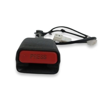 Recambio de enganche cinturon izquierdo para nissan x-trail iii (t32_, t32r, t32rr) 1.3 dig-t referencia OEM IAM   