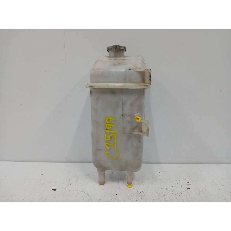 Recambio de deposito expansion para hyundai h 1 2.5 turbodiesel cat referencia OEM IAM   