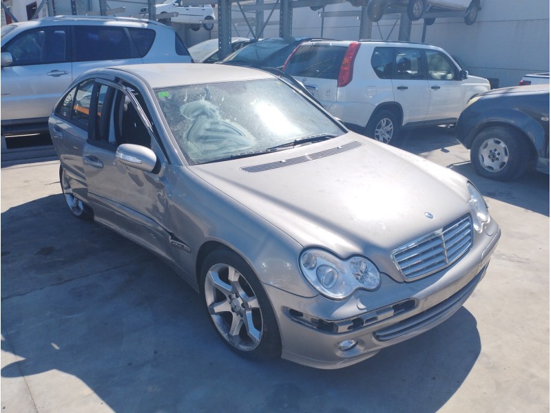 mercedes-benz clase c (w203) berlina del año 2006