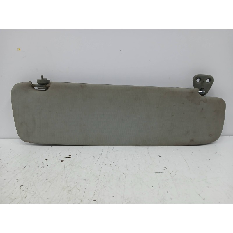 Recambio de parasol derecho para hyundai h 1 2.5 turbodiesel cat referencia OEM IAM   