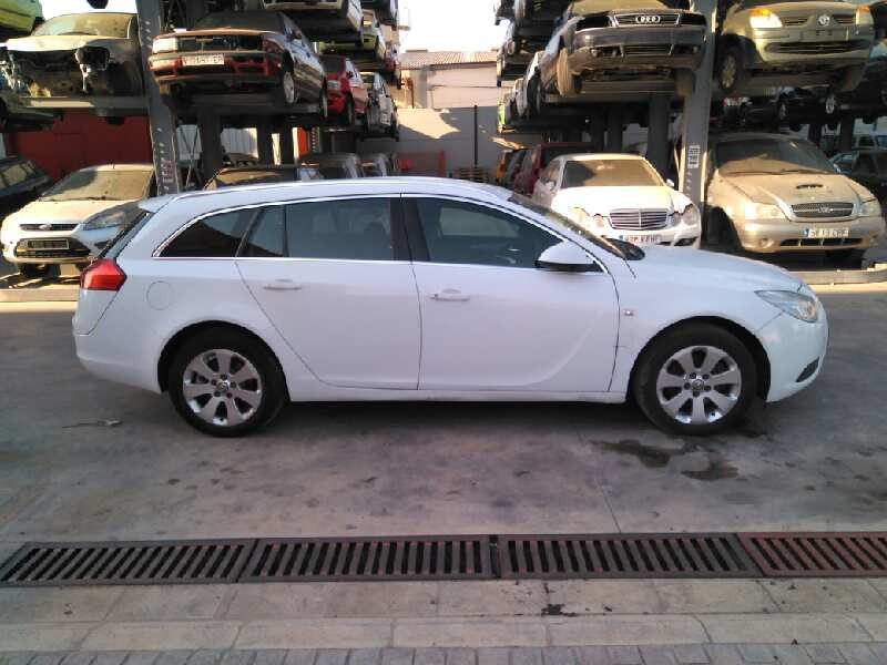 OPEL INSIGNIA SPORTS TOURER