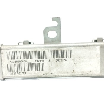 Recambio de rampa inyectora para smart coupe fortwo coupe (52kw) referencia OEM IAM A1320100000 3B21AG2024 