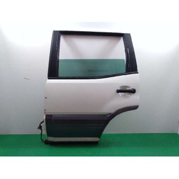 Recambio de puerta trasera izquierda para nissan terrano/terrano.ii (r20) aventura referencia OEM IAM   