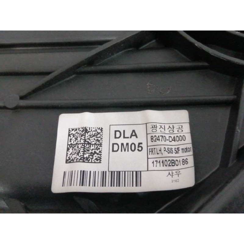 ELEVALUNAS DELANTERO IZQUIERDO SIN MOTOR