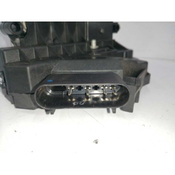 Recambio de cerradura puerta trasera derecha para ford focus lim. 1.6 16v ti-vct cat referencia OEM IAM BM5AA26412AG  