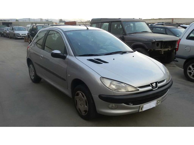 PEUGEOT 206 BERLINA