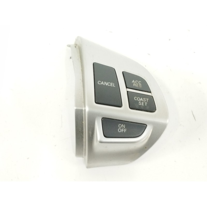 Recambio de mando volante para mitsubishi asx (ga0w) 1.8 di-d cat referencia OEM IAM 75B473 LADO DERECHO 