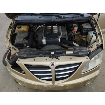 Recambio de carroceria corte para ssangyong rodius 2.7 turbodiesel cat referencia OEM IAM   