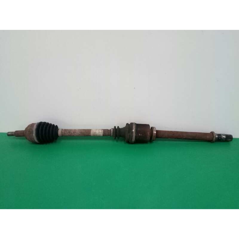 Recambio de transmision delantera derecha para renault scenic ii luxe privilege referencia OEM IAM 8200198015  