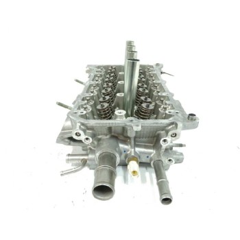 Recambio de culata para toyota auris active referencia OEM IAM 1110109300  
