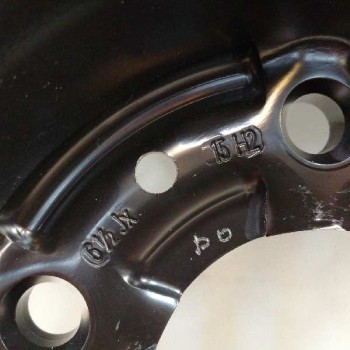 Recambio de neumatico repuesto para bmw serie 5 berlina (e39) 525tds referencia OEM IAM 36111092696 6,5JX15H2 IS18 ALUMINIO