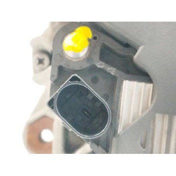 Recambio de alternador para volvo v60 kombi cross country 2.0 diesel cat referencia OEM IAM 30659580 0125812009 215A