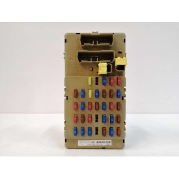 CAJA RELES / FUSIBLES 82201FJ010 