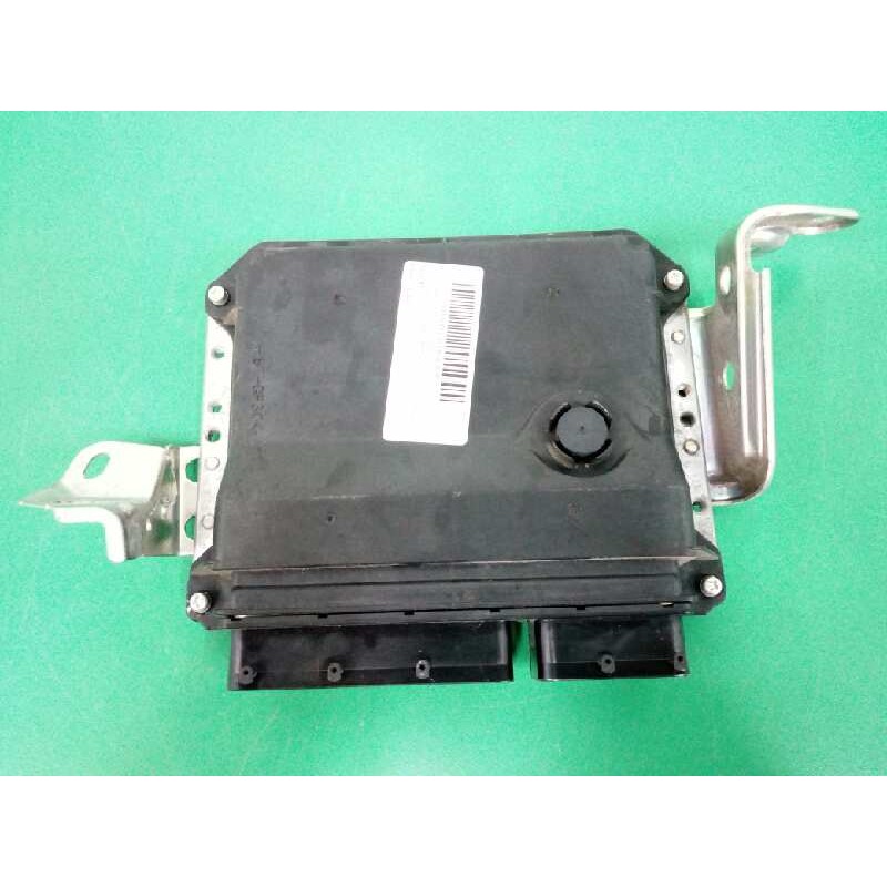 Recambio de centralita motor uce para toyota auris hybrid active referencia OEM IAM 896610Z250 MB2754001722 