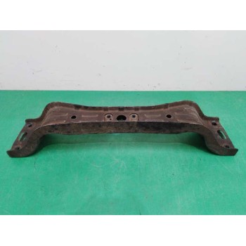Recambio de travesaño inferior para hyundai h350 kasten 2.5 crdi cat referencia OEM IAM   