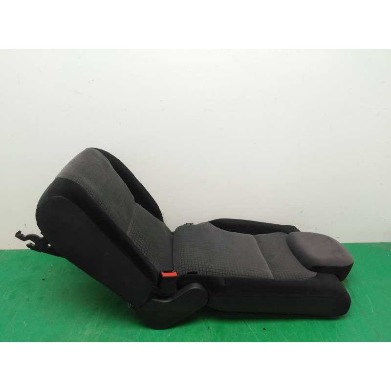 ASIENTOS TRASERO DERECHO