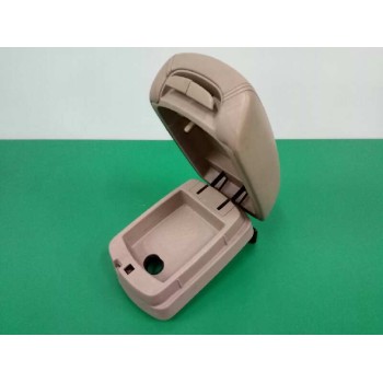 Recambio de apoyabrazos central para kia carens iii monospace (un) 2.0 crdi 140 referencia OEM IAM   