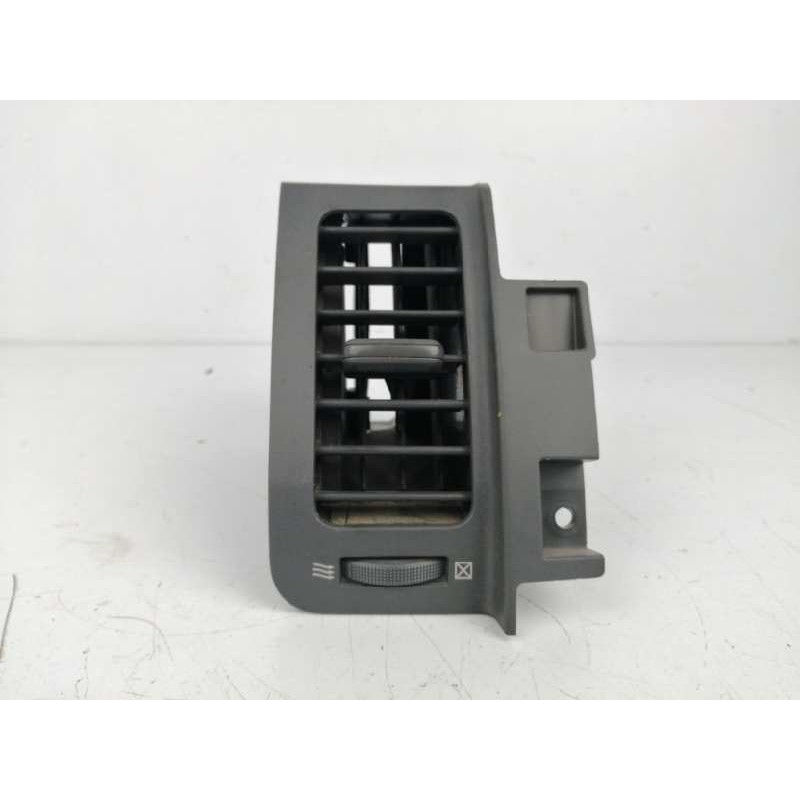 Recambio de rejilla aireadora para nissan x-trail (t31) 2.0 dci turbodiesel cat referencia OEM IAM 68751JG00A CENTRAL IZQUIERDA 