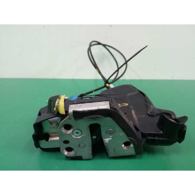 Recambio de cerradura puerta delantera izquierda para toyota auris hybrid active referencia OEM IAM   