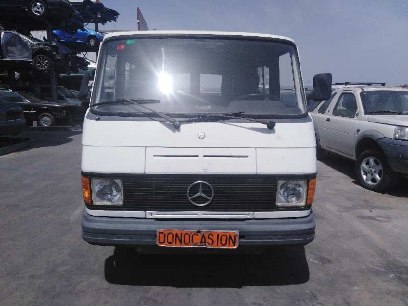 MERCEDES-BENZ MB SERIE:100 D CAJA ABIERTA (W631)