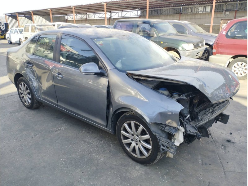 VOLKSWAGEN JETTA (1K2)