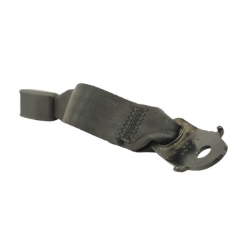 Recambio de enganche cinturon derecho para ssangyong kyron 2.0 xdi 4x4 referencia OEM IAM  TRASERO 