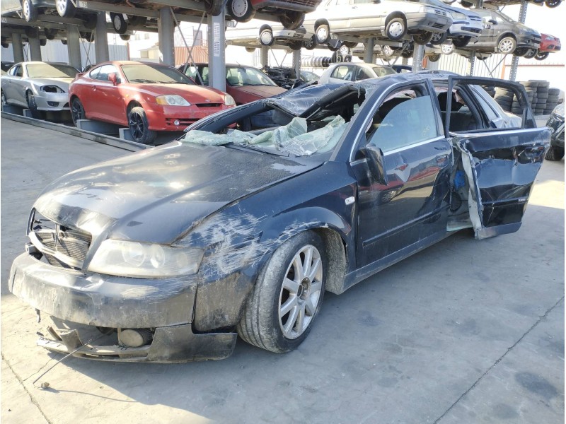 AUDI A4 BERLINA (8E)