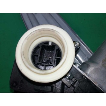 Recambio de elevalunas trasero izquierdo para toyota auris hybrid active referencia OEM IAM TIJERA 977556108 