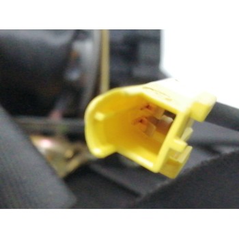 Recambio de cinturon seguridad delantero izquierdo para fiat panda (169) básico 4x4 referencia OEM IAM 33046211B  