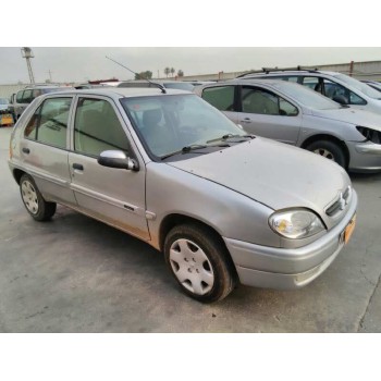 citroën saxo del año 2000