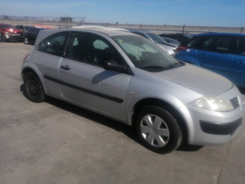 RENAULT MEGANE II BERLINA 3P
