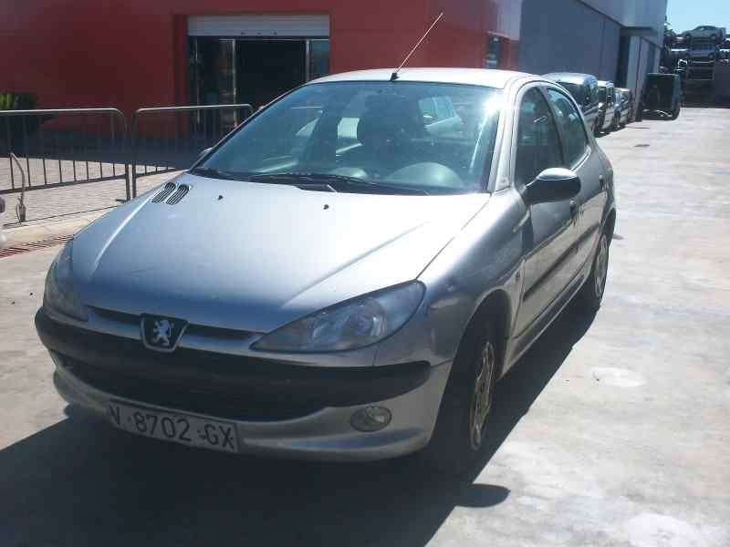PEUGEOT 206 BERLINA
