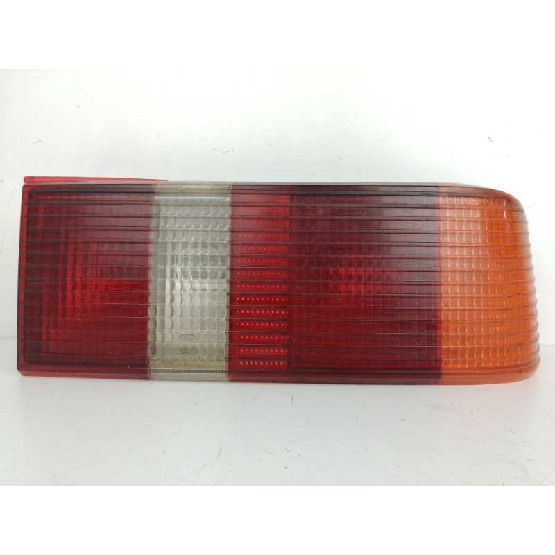 Recambio de piloto trasero derecho para ford sierra berlina referencia OEM IAM 83BG13A602 83BG13N004 