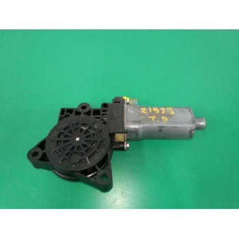 Recambio de motor elevalunas trasero derecho para kia carens iii monospace (un) 2.0 crdi 140 referencia OEM IAM   