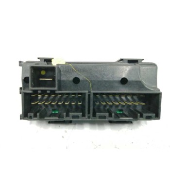 Recambio de caja reles / fusibles para hyundai i40 1.7 crdi cat referencia OEM IAM 919513X140  