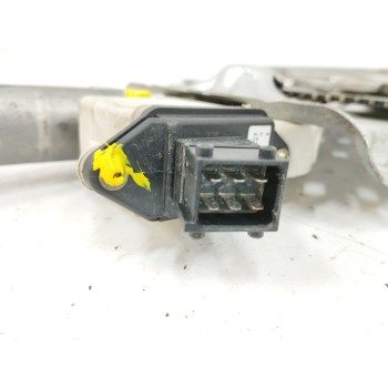 Recambio de elevalunas delantero izquierdo para toyota corolla (e12) 2.0 d-cat referencia OEM IAM TIJERA 6982002130 BUSCANDO