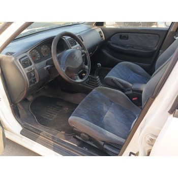 nissan almera (n15) del año 1999