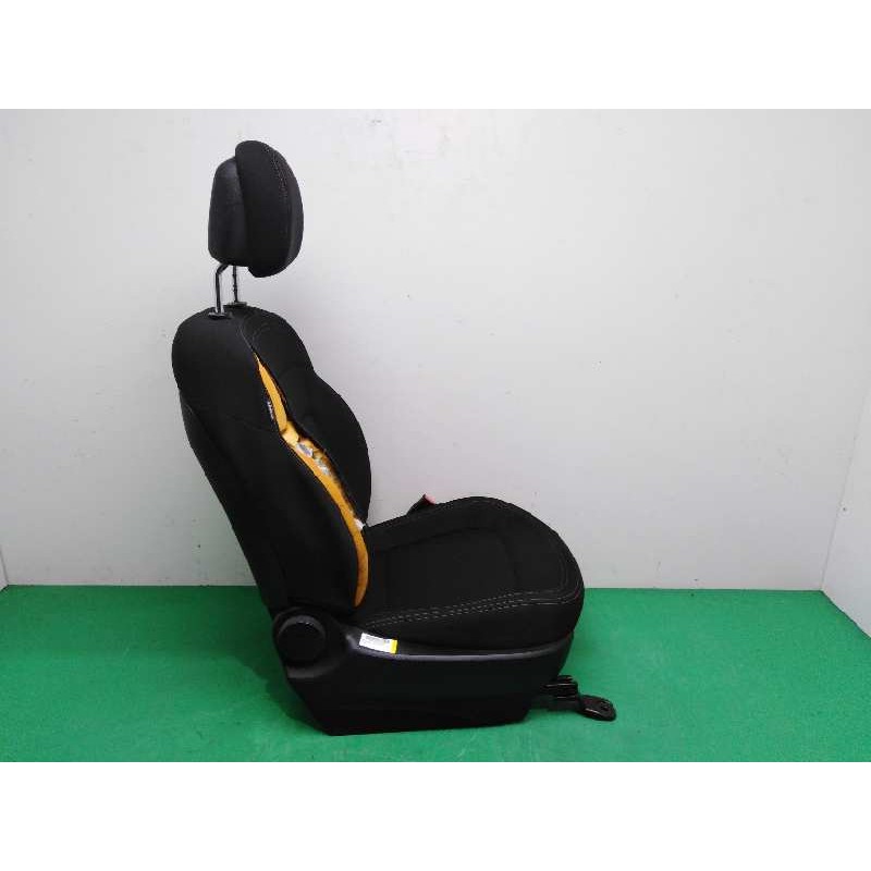 ASIENTO DELANTERO DERECHO PROTECTOR SALTADO