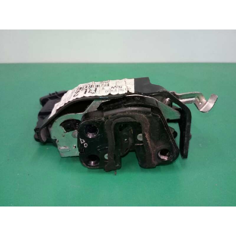 Recambio de cerradura puerta trasera izquierda para kia carens iii monospace (un) 2.0 crdi 140 referencia OEM IAM   