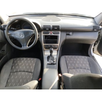 mercedes-benz clase c (w203) sportcoupe del año 2001